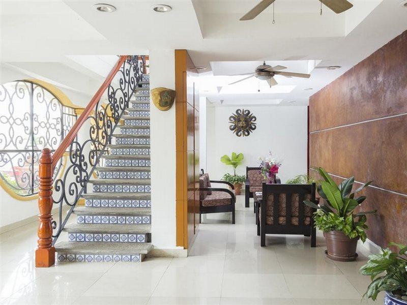 Hotel Madan Cardenas Luaran gambar