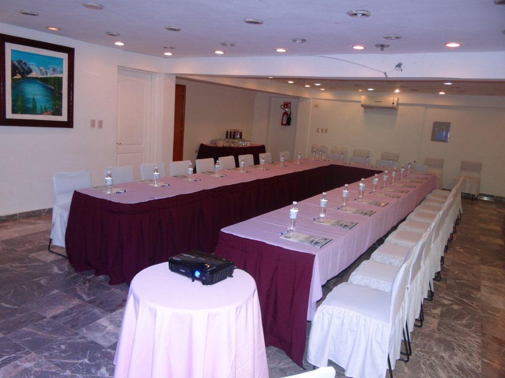 Hotel Madan Cardenas Luaran gambar