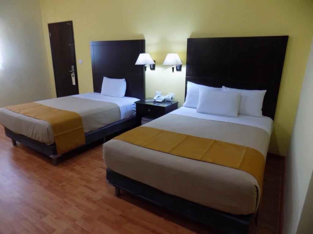 Hotel Madan Cardenas Luaran gambar