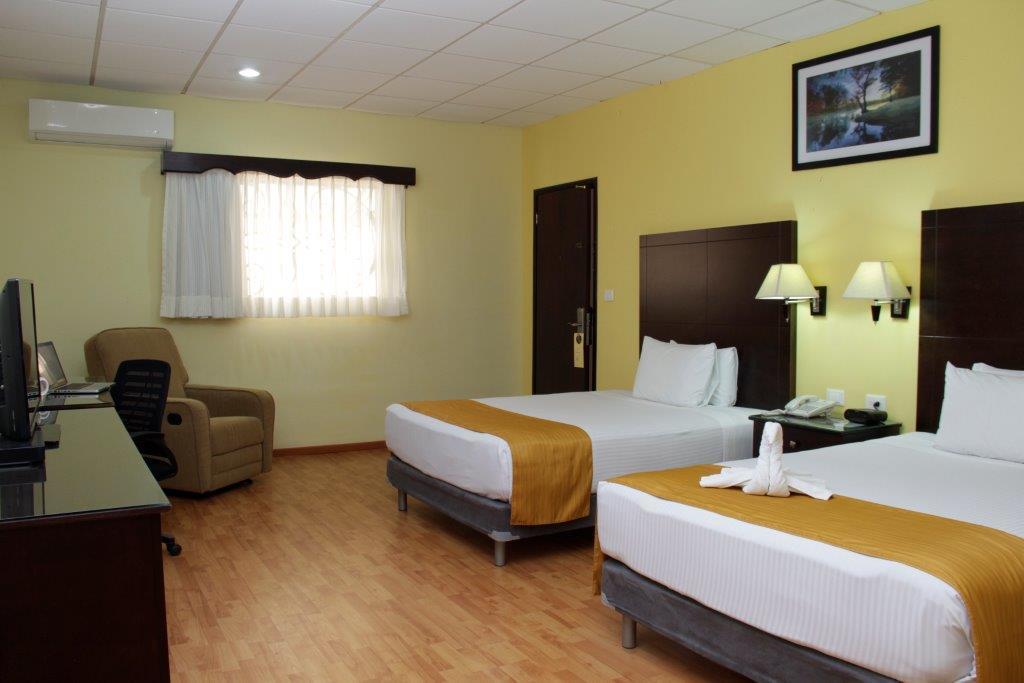Hotel Madan Cardenas Luaran gambar